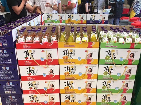 安徽安慶時代酒業(yè)有限責任公司代理頂真食品果汁案例